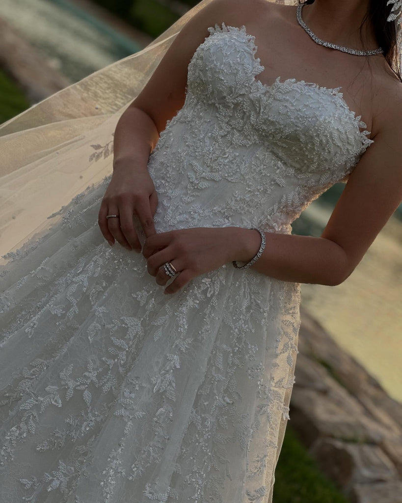 Elegant White Sweetheart Sleeveless A-Line Long Wedding Dresses With Sweep Trailing,CPD198