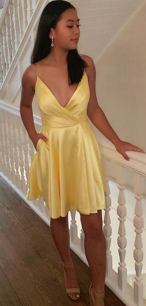 Gorgeous Yellow Spaghetti Strap Ball Gown Strapless Flower Sleeveless Sleeveless Popular Short Homecoming Prom Dress, CPH284