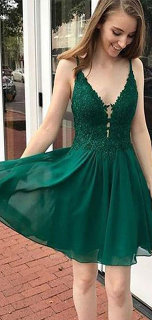 Charming Emerald Spaghetti Straps V Neck Sleeveless Applique Popular Short Homecoming Prom Dress, CPH114