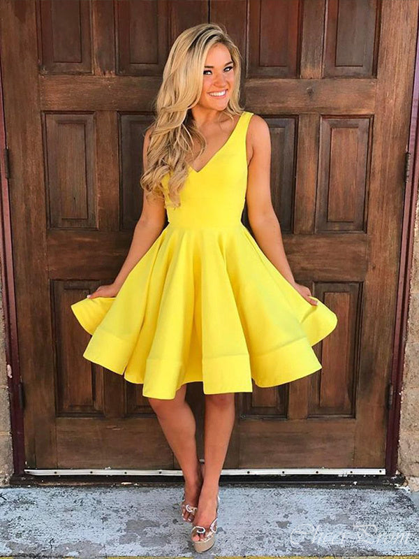 Elegant Yellow Straps V Neck Sleeveless Popular Short Homecoming Prom Dress, CPH116