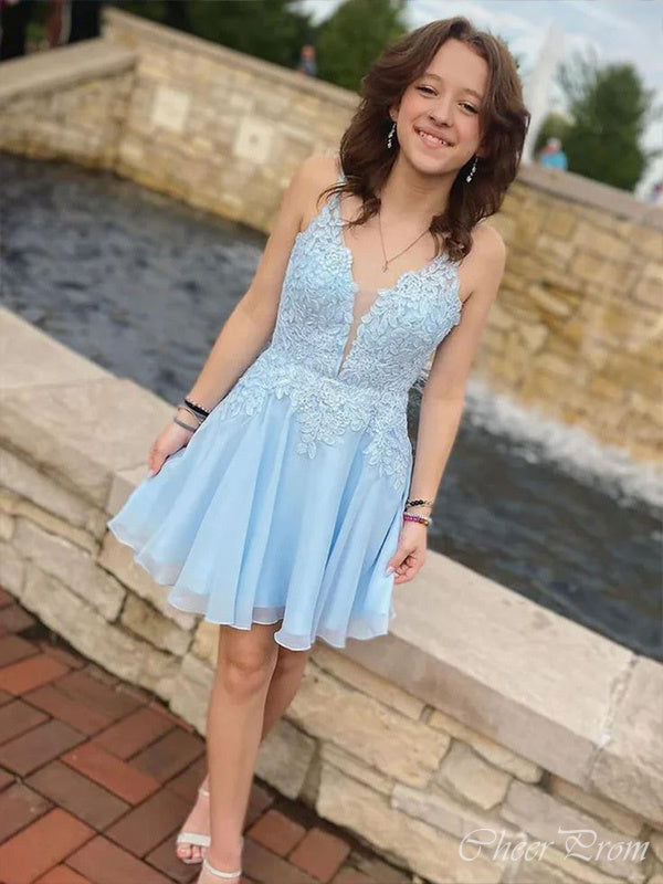 Gorgeous Light Blue Spaghetti Straps V Neck Sleeveless Applique Popular Short Homecoming Prom Dress, CPH36